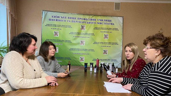 Семінар від представника професійних торгових марок KOSTER, SERGILAK, SAPHIRA