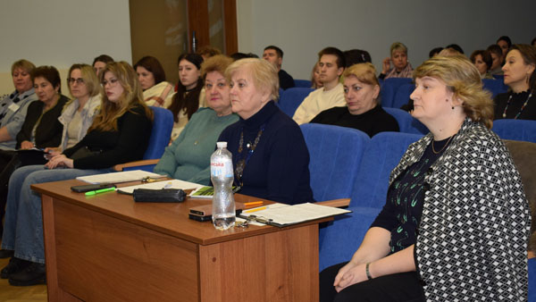В КПКМТС відбулося чергове засідання педагогічної ради