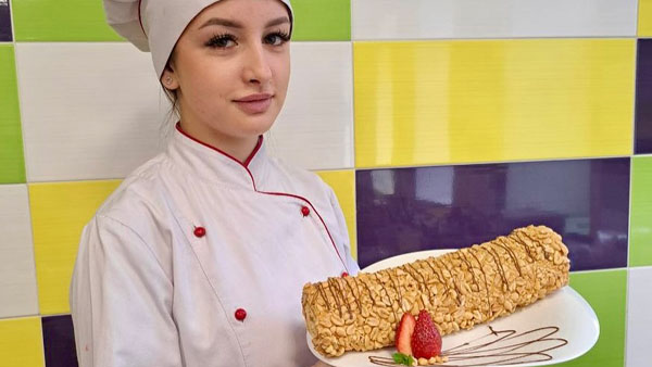 Тема уроку: «Приготування бісквітних рулетів» .🍰