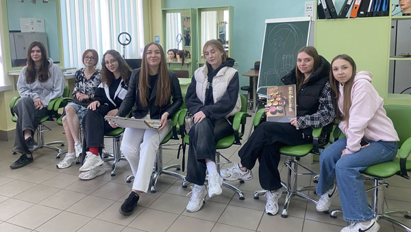 Відбувся гостьовий майстерклас від нашого партнера, практикуючого майстра, власниці салону краси Ганни Степанової