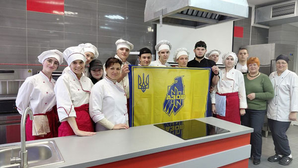 Здобувачі освіти та викладачі КПК МТС продовжують добрі справи!