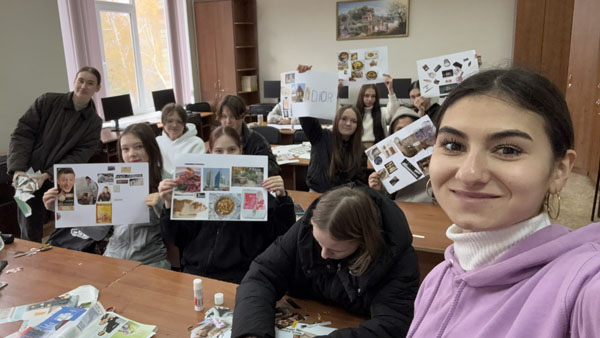 Для підлітків та молоді важлива стабільність у часи невизначеності